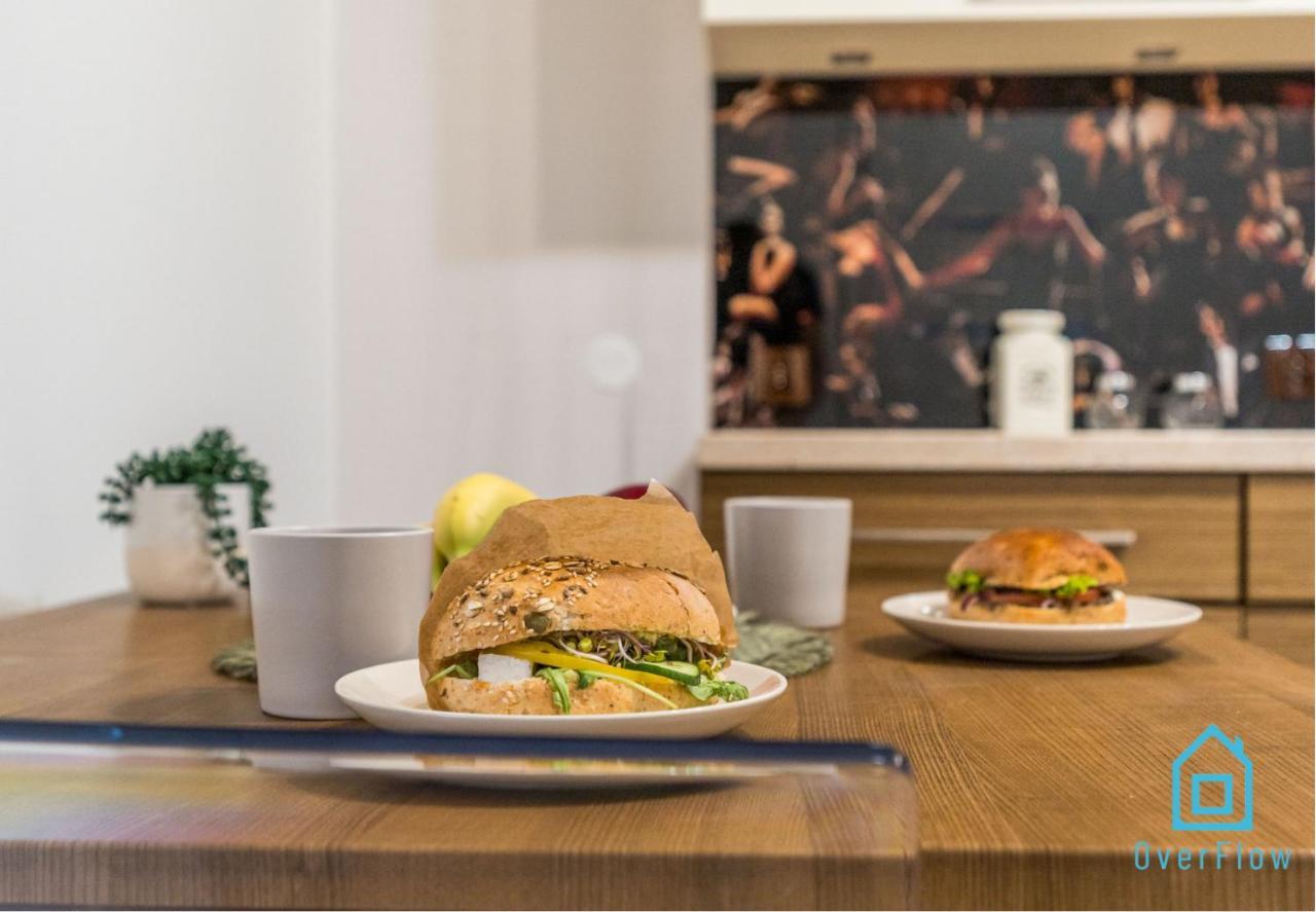 Core Room - Charming Place, 5 Minutes To Gdansk Old Town ภายนอก รูปภาพ
